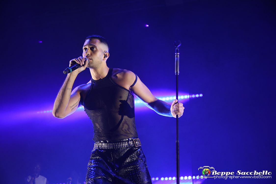 VBS_2223 - Concerto Mahmood Tour 2022.jpg